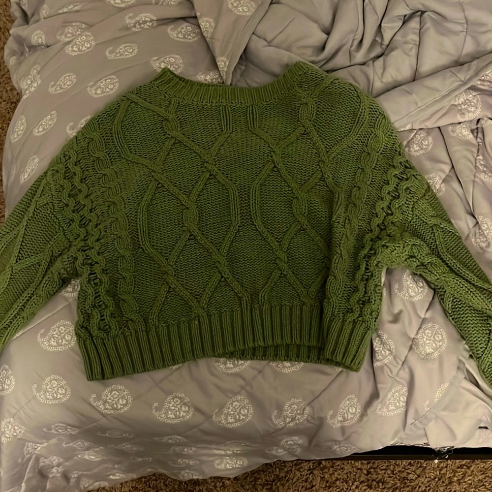 green cropped sweater
